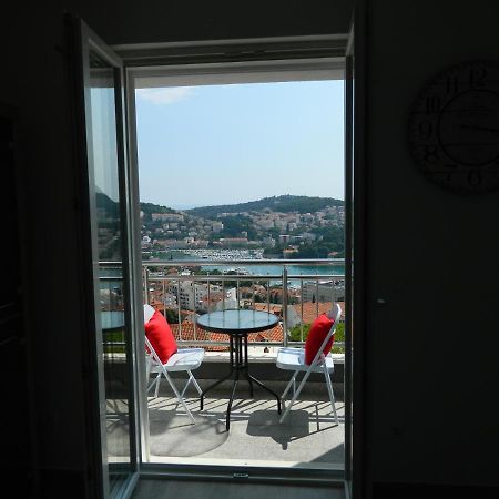 Db1 & Db2 Apartment Dubrovnik Bagian luar foto