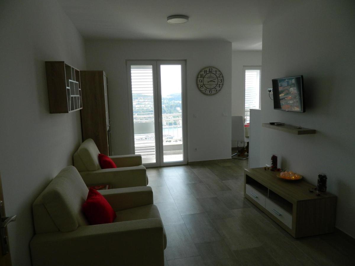 Db1 & Db2 Apartment Dubrovnik Bagian luar foto